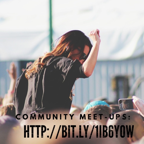 Virtual Posh Party - Picture 3 of 6